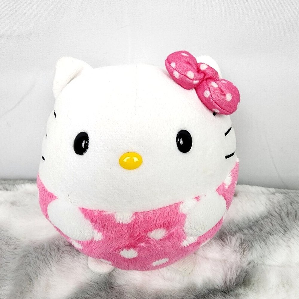 TY Hello Kitty by Sanrio Round Beanie Ballz Plush Stuffed Animal Toy 2012 4.5"